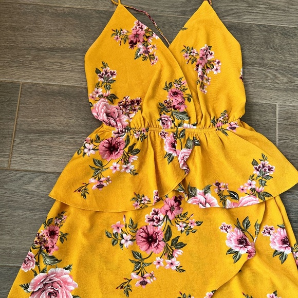 Yellow Floral dress - Picture 1 of 3
